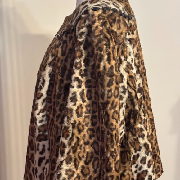 VICTOR ALFARO Leopard Print with 3/4 Sleeve Crop Jacket - Size 20W - Picture 10 of 16